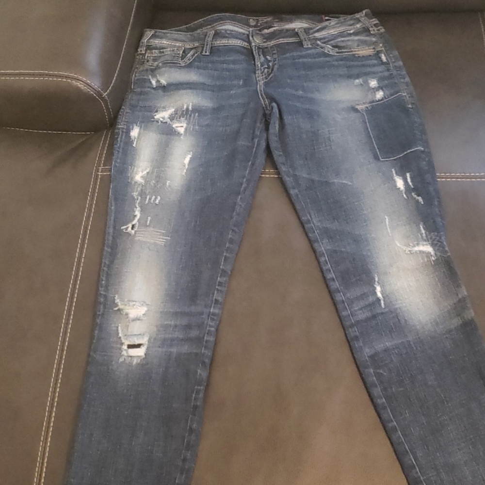 Silver Jeans - Picture 4 of 8